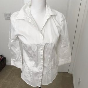 3 for $15! White dress shirt 3/4 sleeve V Heusen S